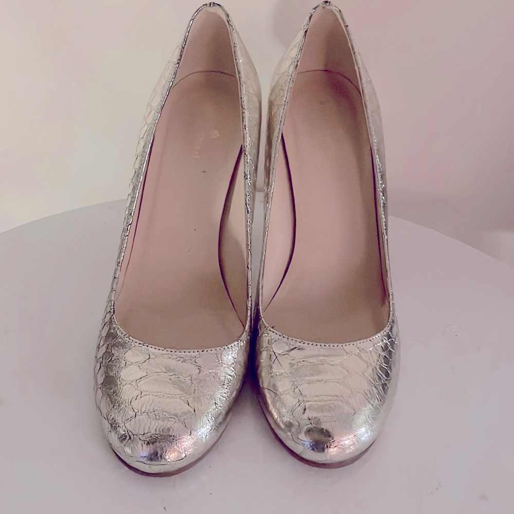 Beautiful Kate Spade heels
